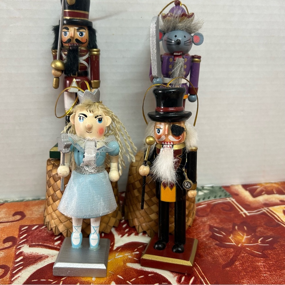 Nut Cracker ballet 4 wooden ornaments w/ lever soldier Clara Mouse soldier 5"